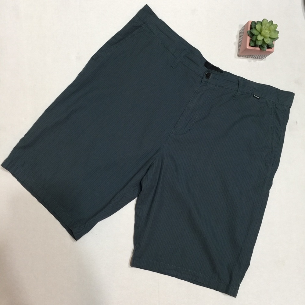 Hurley Men's Dri-Fit Shorts Size 36